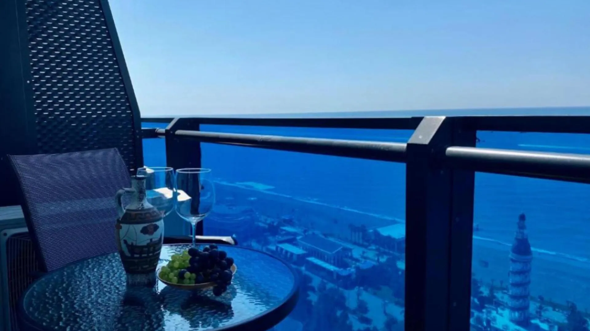 Orbi City - Crystal Apartment Батуми Грузия